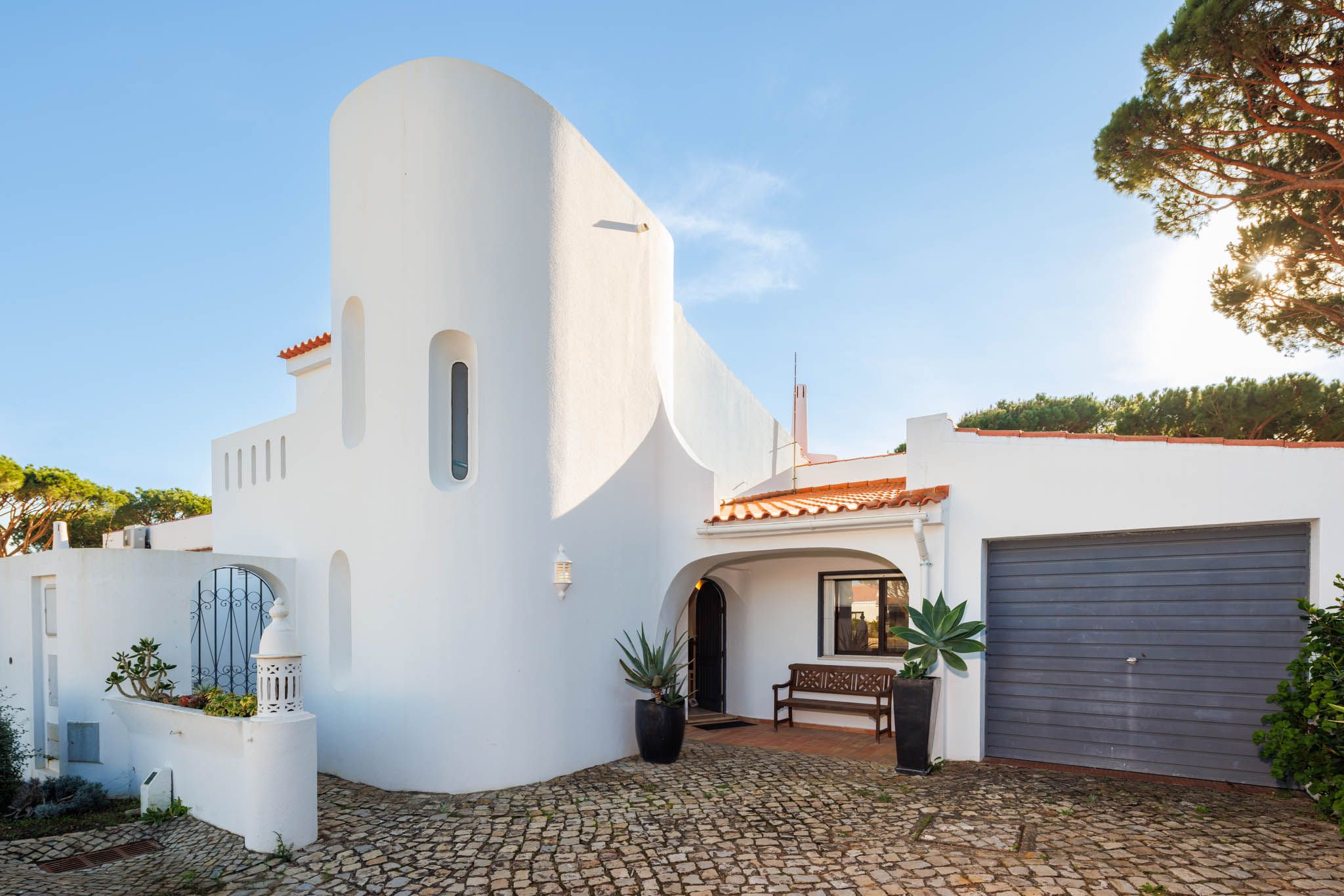Villa Nyomi