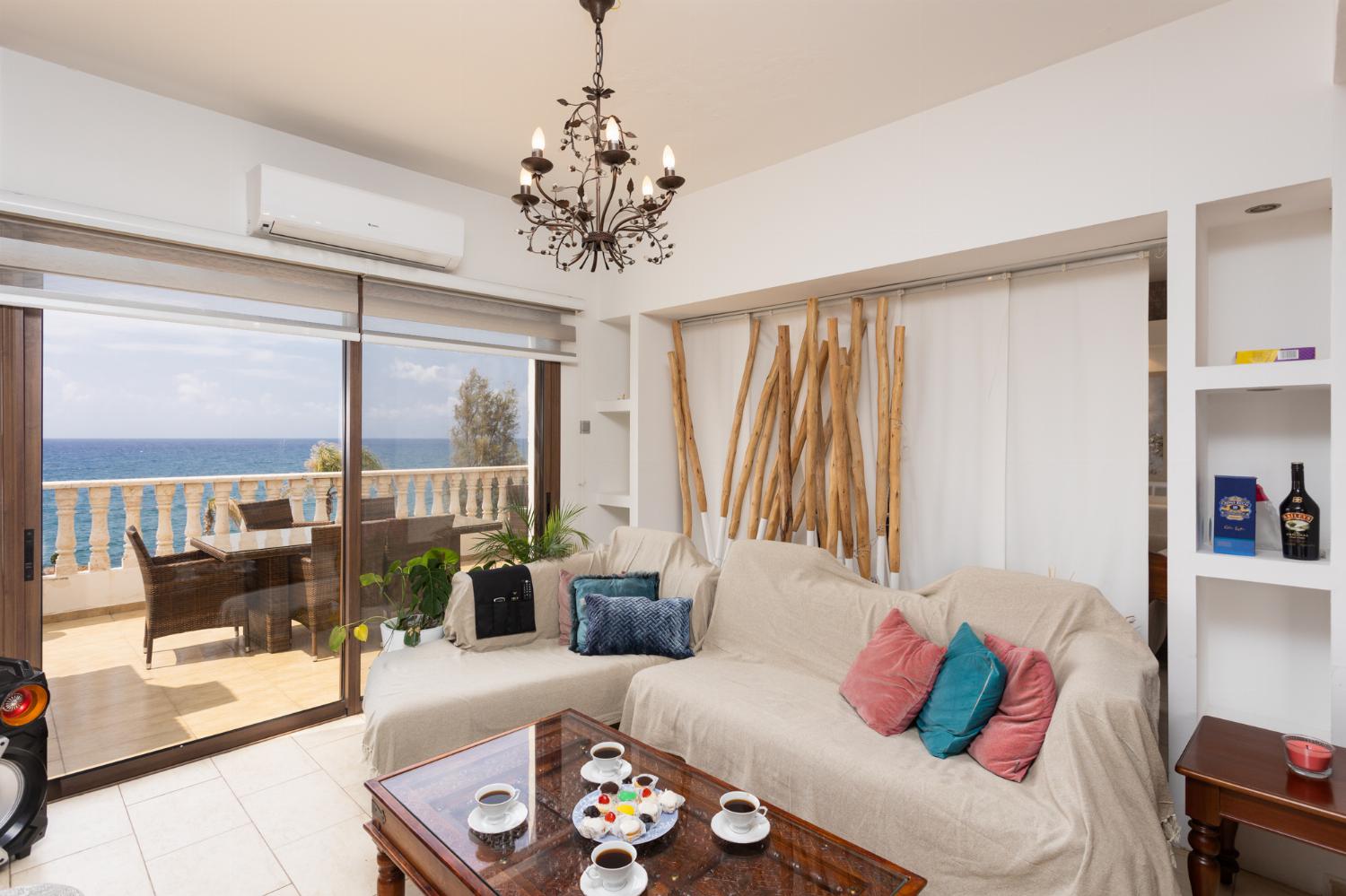 Villa Outopía paralías