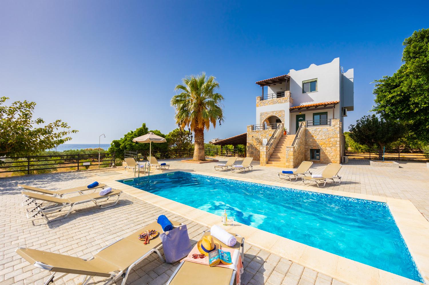 Beach Villa Thanasis